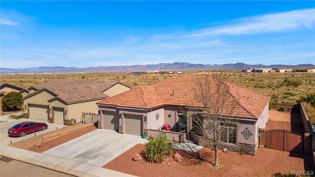 3810 Katie Lane Loop, Kingman, AZ 86401