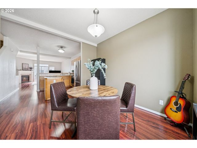 17364 Sw NOVATO Ln, Beaverton, OR 97078