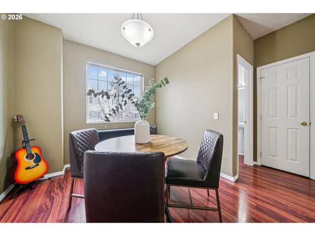 17364 Sw NOVATO Ln, Beaverton, OR 97078