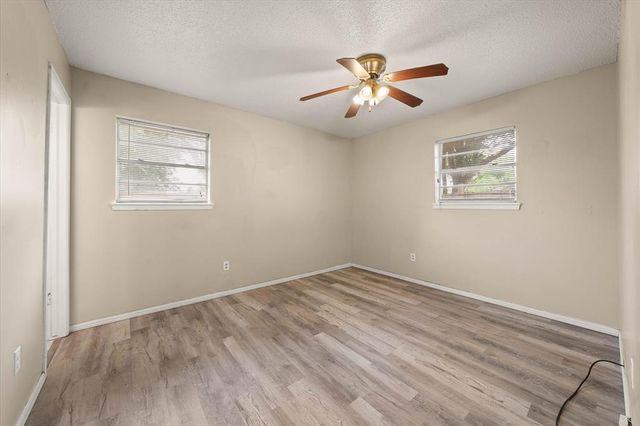 637 Redstone Avenue, Edmond, OK 73013