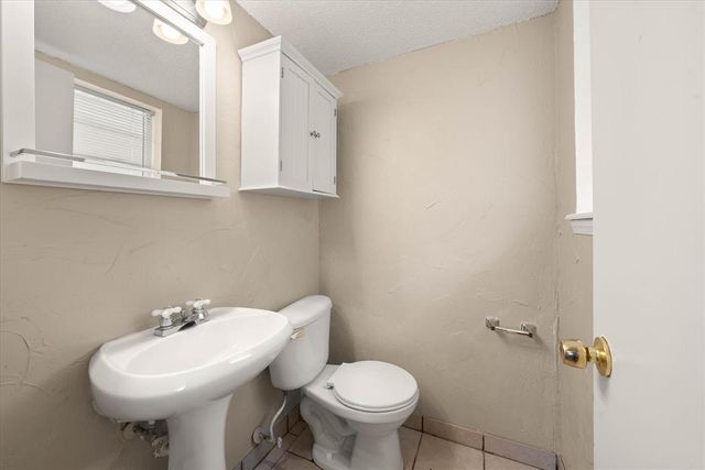 637 Redstone Avenue, Edmond, OK 73013