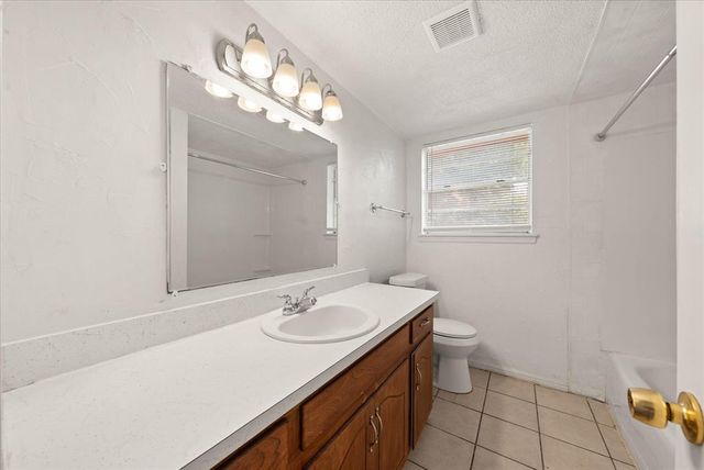 637 Redstone Avenue, Edmond, OK 73013