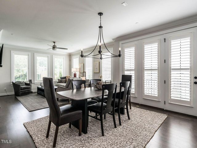 1610 Draper View Loop 101, Raleigh, NC 27608