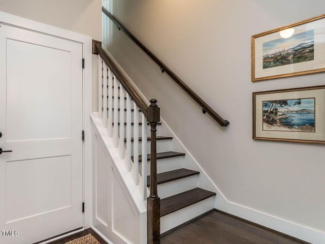 1610 Draper View Loop 101, Raleigh, NC 27608