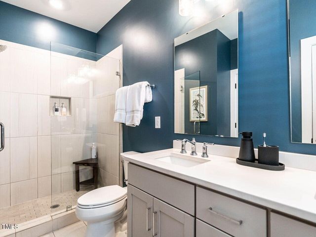 1610 Draper View Loop 101, Raleigh, NC 27608