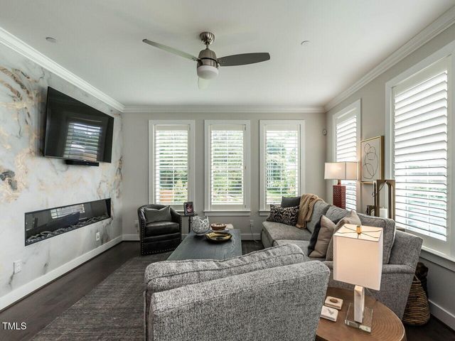 1610 Draper View Loop 101, Raleigh, NC 27608