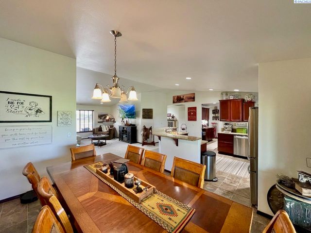 223108 E Perkins Road, Kennewick, WA 99337