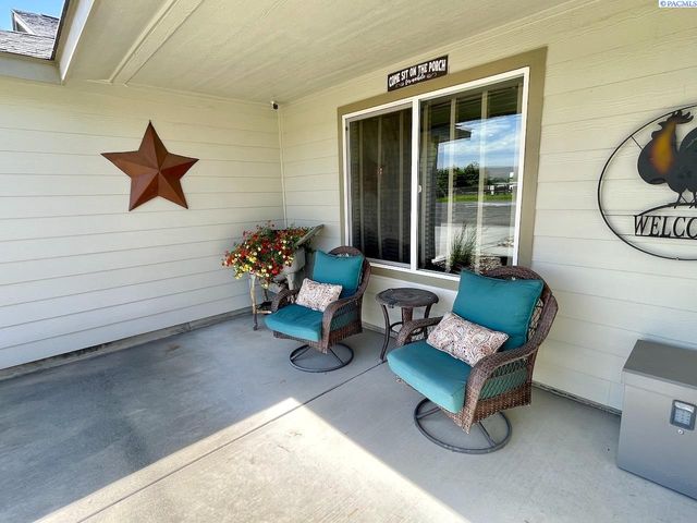 223108 E Perkins Road, Kennewick, WA 99337