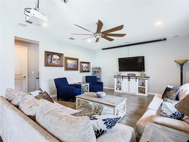 592 LAKE SMART BOULEVARD, Winter Haven, FL 33881