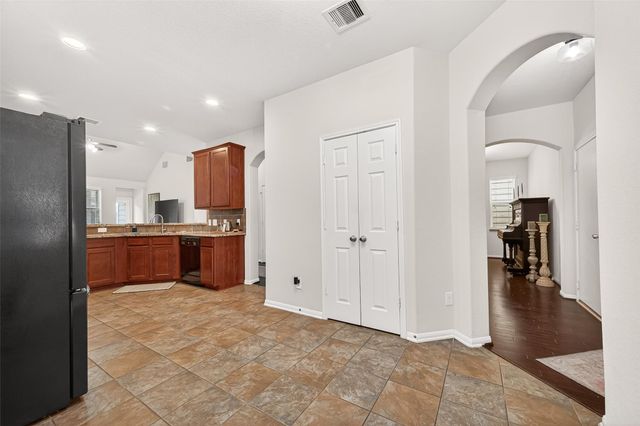 6503 Wilshire Fern, Houston, TX 77040