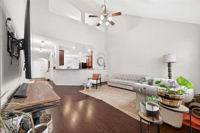6503 Wilshire Fern, Houston, TX 77040