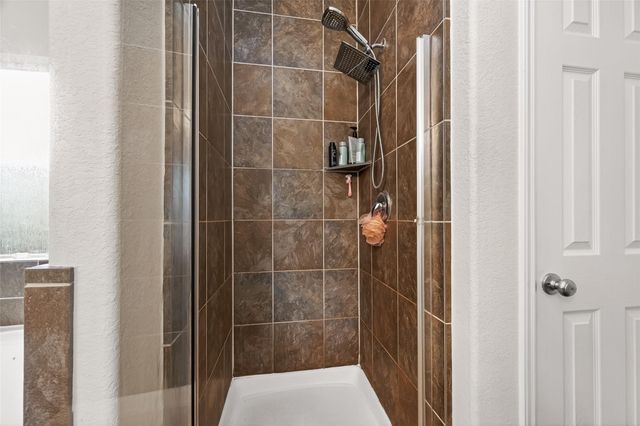 6503 Wilshire Fern, Houston, TX 77040