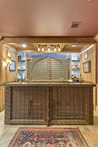 4 Red Fox Lane, Upper Brookville, NY 11545