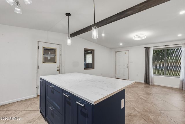 1620 W ROESER Road, Phoenix, AZ 85041