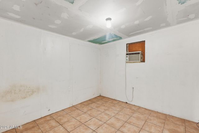 1620 W ROESER Road, Phoenix, AZ 85041