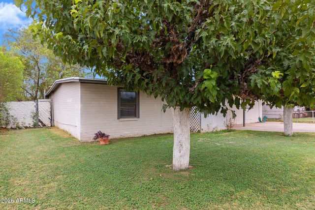 1620 W ROESER Road, Phoenix, AZ 85041