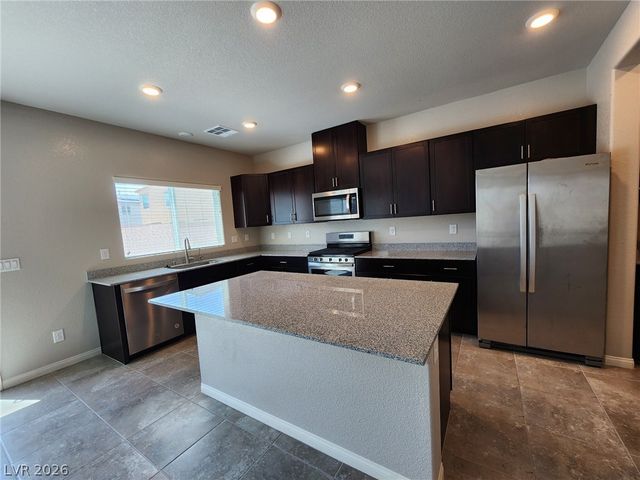 4521 Pointleaf Street, North Las Vegas, NV 89032