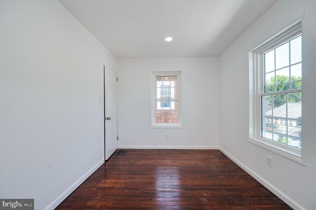 1228 LINDEN ST, Reading, PA 19604