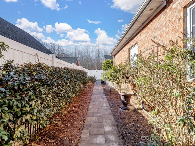 6056 Village Drive NW, Concord, NC 28027