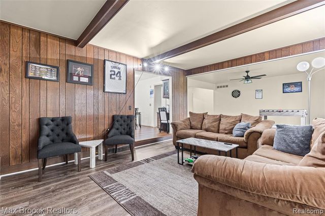 18169 Filmore Street, Southfield, MI 48075