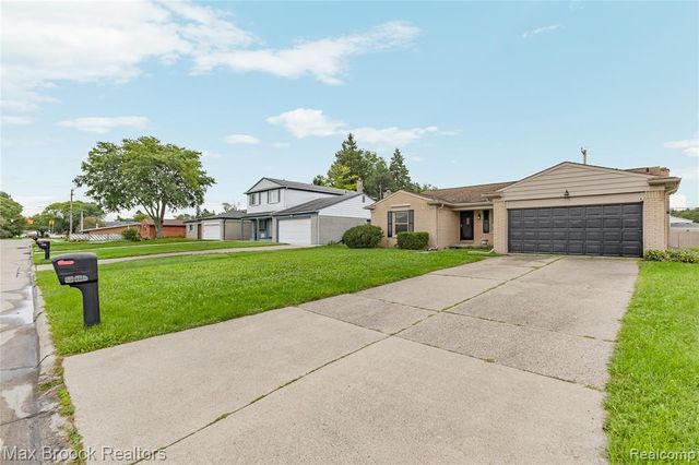18169 Filmore Street, Southfield, MI 48075