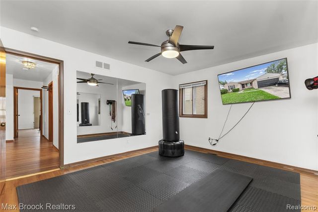 18169 Filmore Street, Southfield, MI 48075