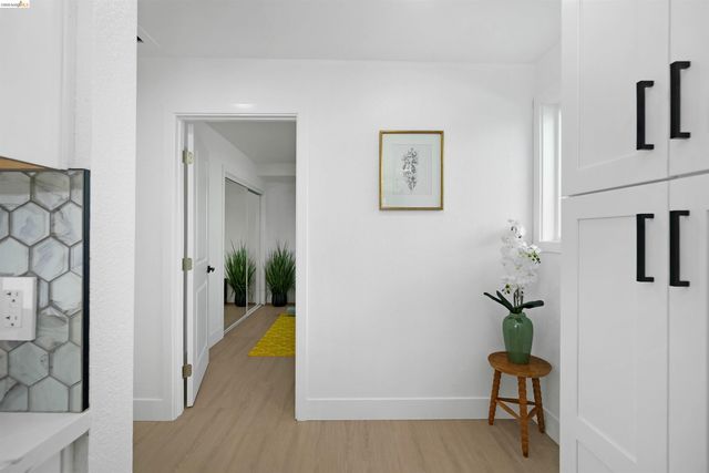 16826 Bar Ave, San Lorenzo, CA 94580