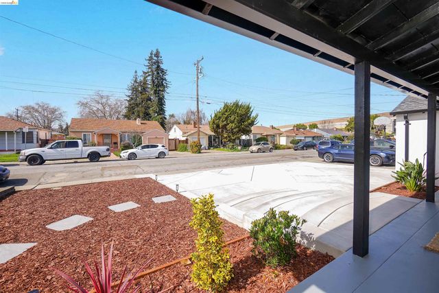 16826 Bar Ave, San Lorenzo, CA 94580