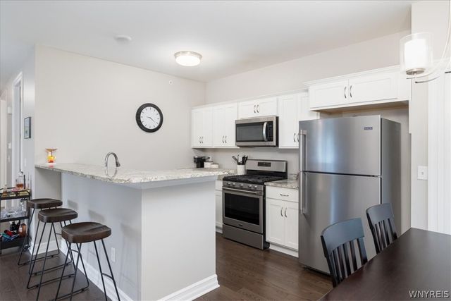 301 Northill Drive B, Amherst, NY 14221