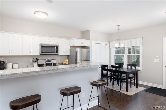 301 Northill Drive B, Amherst, NY 14221