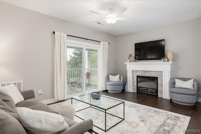 301 Northill Drive B, Amherst, NY 14221