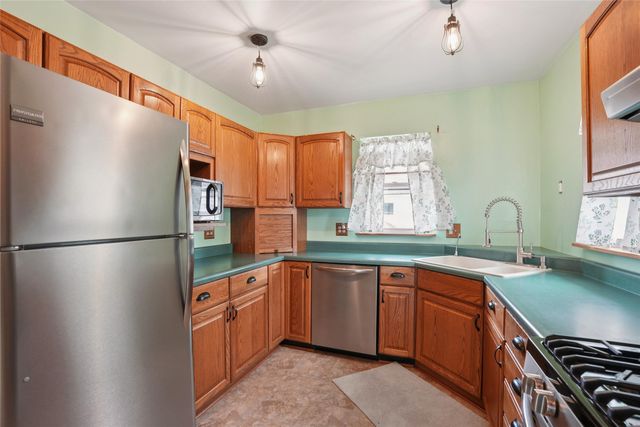 520 S Oak Park Avenue, Colfax, IA 50054