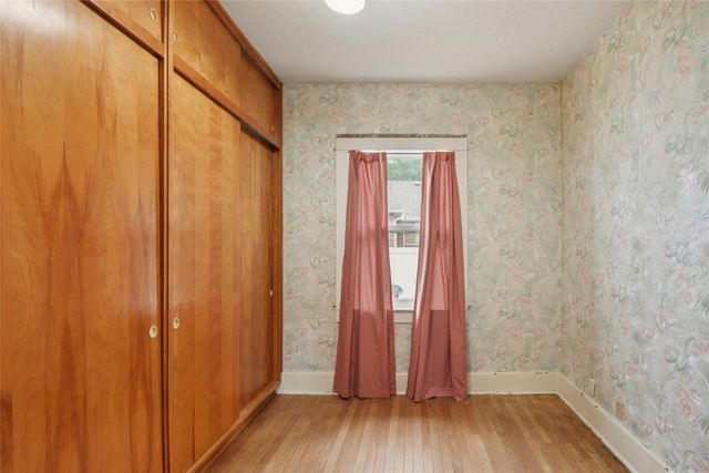 520 S Oak Park Avenue, Colfax, IA 50054