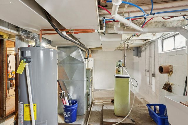 520 S Oak Park Avenue, Colfax, IA 50054