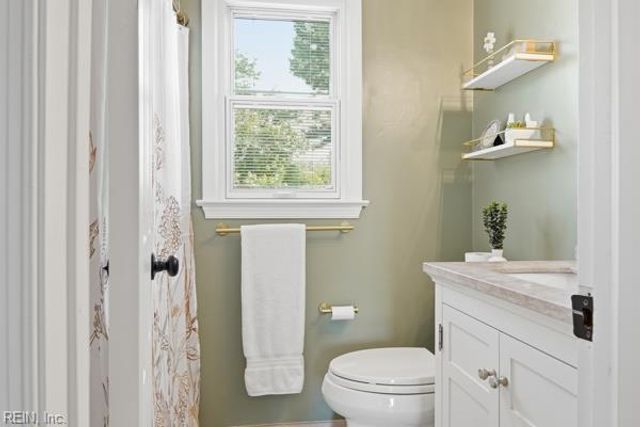 2473 Elon DR, Virginia Beach, VA 23454