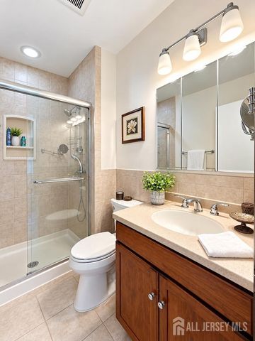 400 McDowell Drive, East Brunswick, NJ 08816