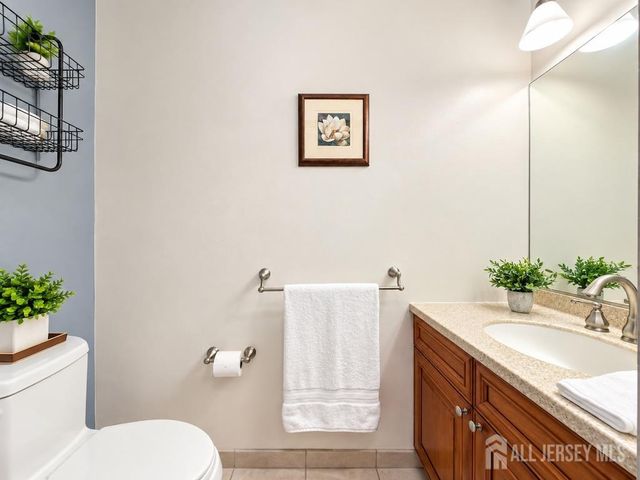 400 McDowell Drive, East Brunswick, NJ 08816