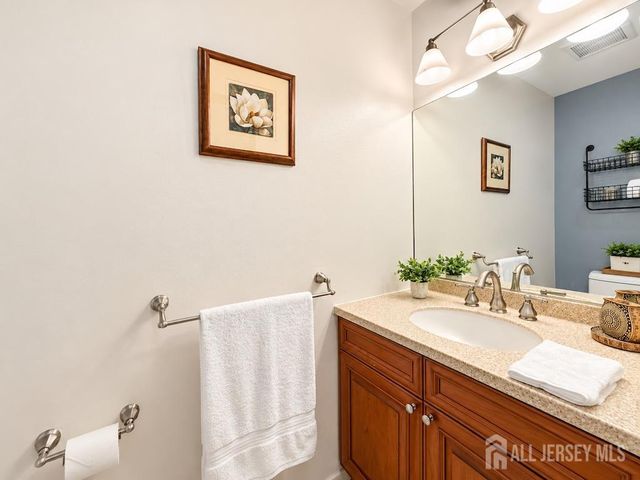 400 McDowell Drive, East Brunswick, NJ 08816