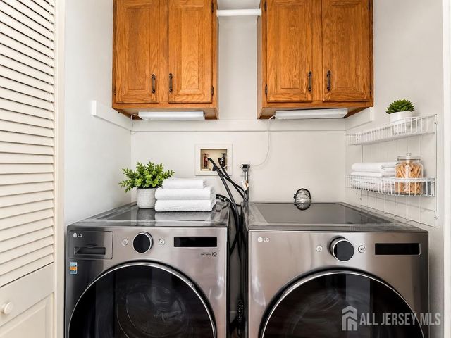 400 McDowell Drive, East Brunswick, NJ 08816