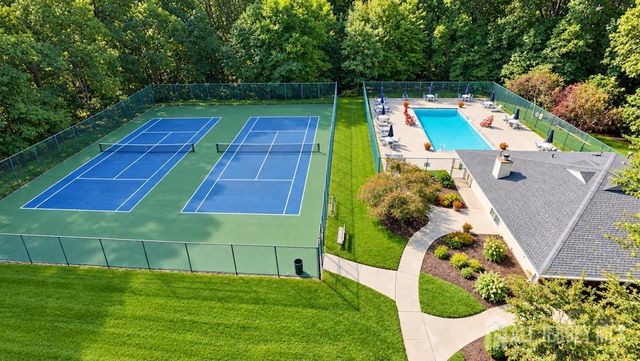 400 McDowell Drive, East Brunswick, NJ 08816