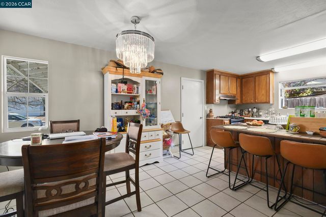 3922 Bayview Circle, Concord, CA 94520