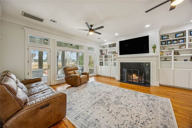 1037 Greenwillow Drive, St Marys, GA 31558