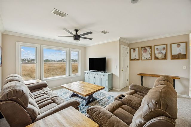 1037 Greenwillow Drive, St Marys, GA 31558