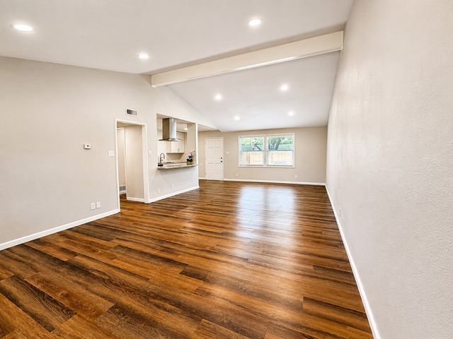 901 Melrose Drive, Richardson, TX 75080