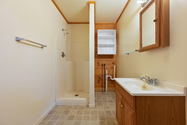 391 Airport RD, Riner, VA 24149
