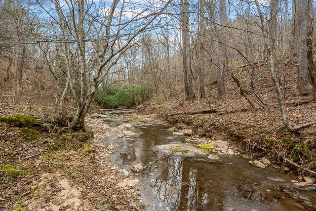 391 Airport RD, Riner, VA 24149