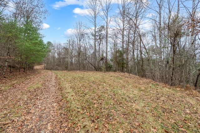 391 Airport RD, Riner, VA 24149