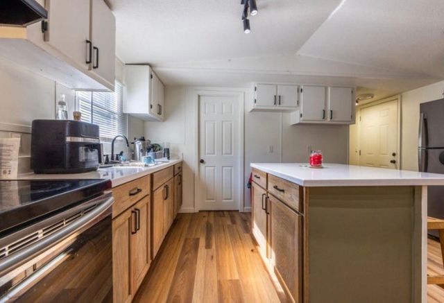 309 W Bryant Street, Elm Mott, TX 76640