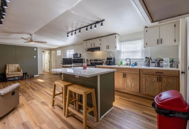 309 W Bryant Street, Elm Mott, TX 76640