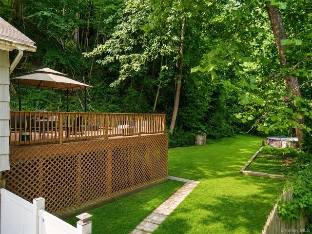 385 Yorktown Road, Croton-on-hudson, NY 10520